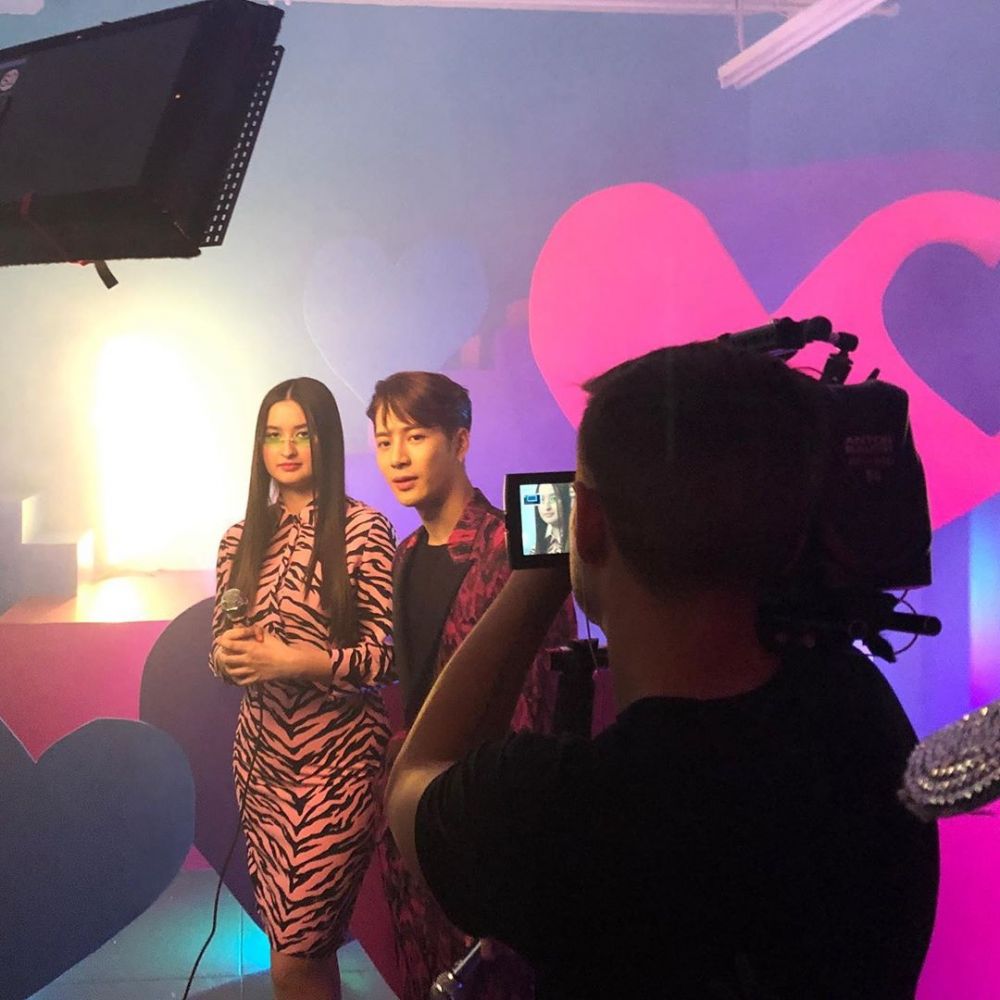 Tak ingin dompleng nama Titi DJ, Stephanie Poetri berkarier di AS