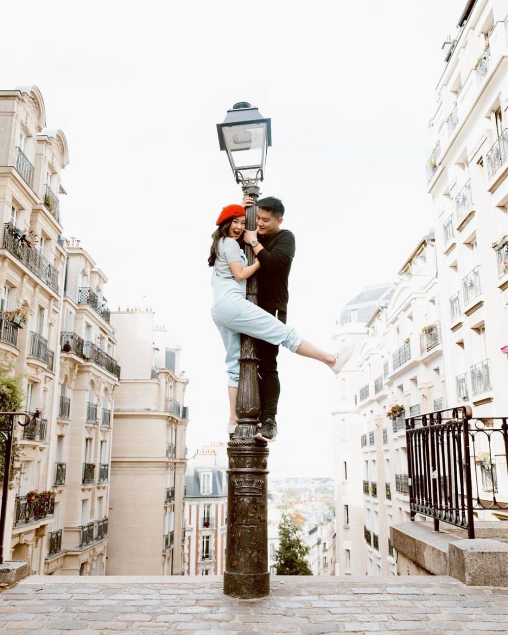 6 Foto prewedding Boy William dan Karen Vendela di Paris
