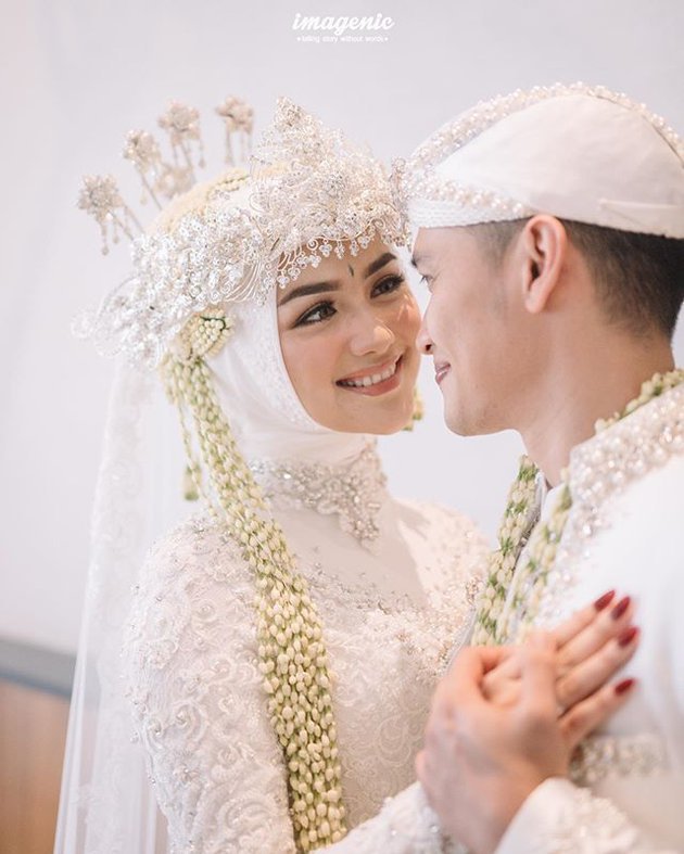 6 Pernikahan seleb paling mengejutkan sepanjang 2019, bikin heboh