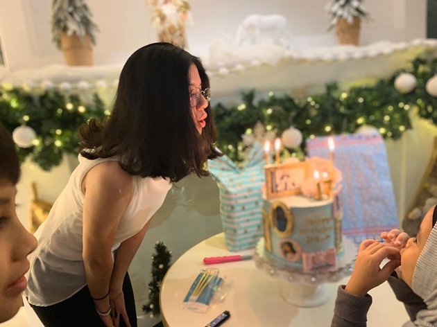 Rayakan ulang tahun ke-17, ini 7 pesona Kyra putri Ariyo Wahab