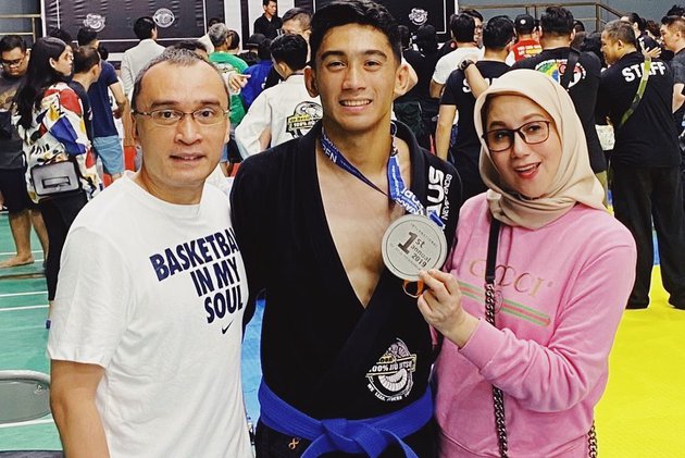 Dalami Jiu Jitsu & raih medali, ini 8 aksi Daffa Wardhana