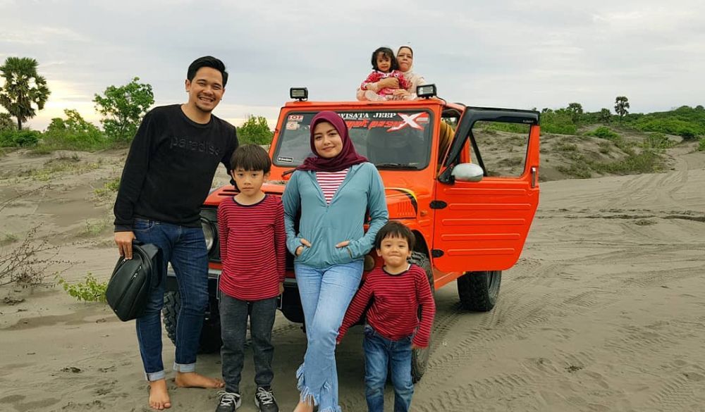 5 Rahasia liburan seru bareng anak ala Tika Ramlan eks T2