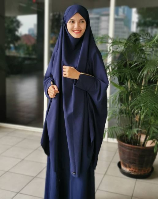  6 Potret terbaru artis FTV Nadya Almira yang mantap berhijab