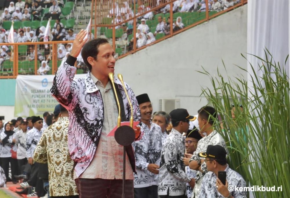 Nadiem Makarim hapus UN per 2021, ini program penggantinya