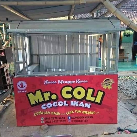 10 Desain kata-kata di gerobak pedagang ini bikin bingung