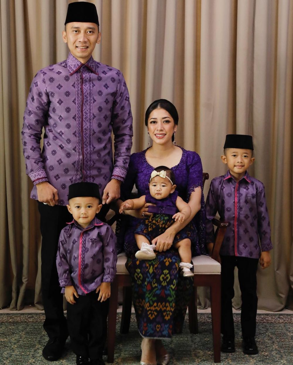 9 Inspirasi baju kembaran Aliya Rajasa & Baby Gaia, stylish