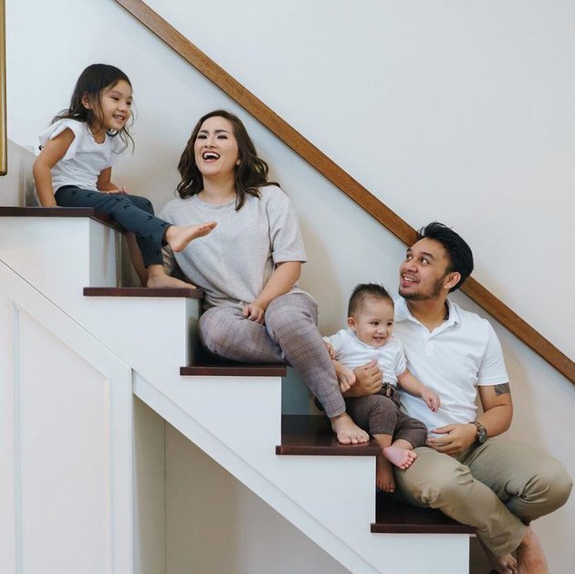 7 Potret terbaru Igo juara Indonesian Idol 2010, manglingi