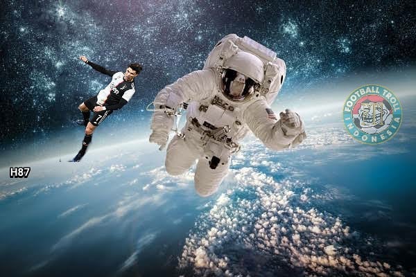 7 Meme lucu lompatan fantastis Cristiano Ronaldo, kocak abis