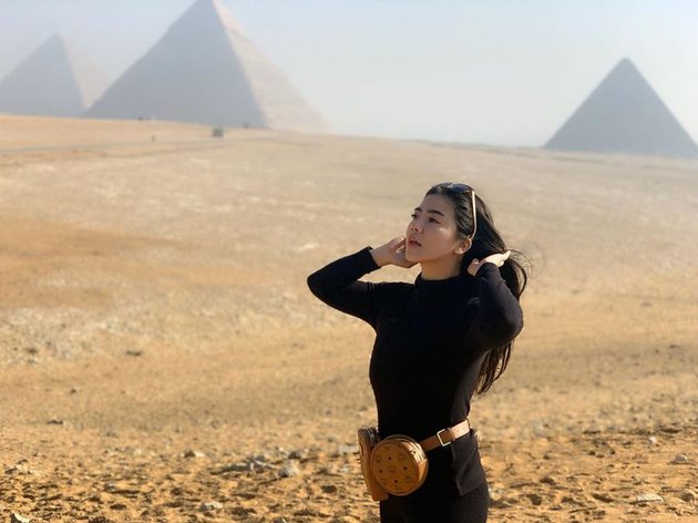 7 Potret liburan Felicya Angelista di Mesir, impian jadi nyata