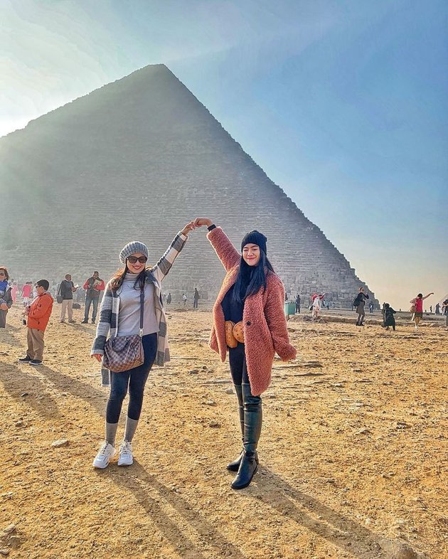 7 Potret liburan Felicya Angelista di Mesir, impian jadi nyata