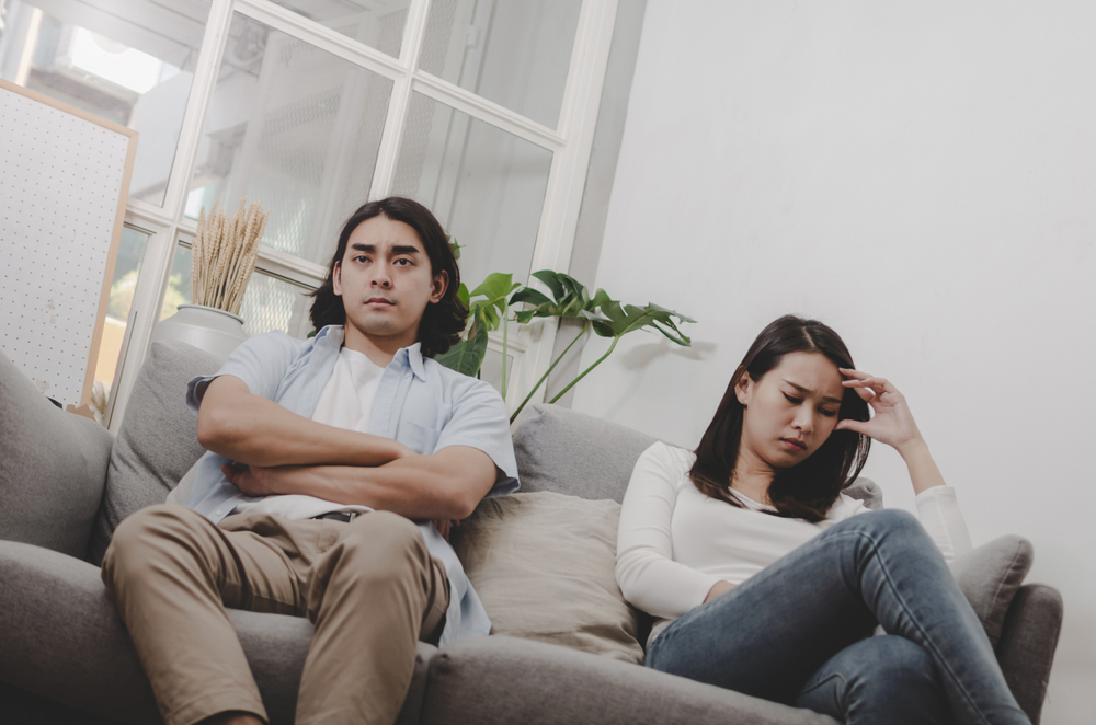 6 Beda hubungan sehat vs toxic, gejalanya sering tak terlihat