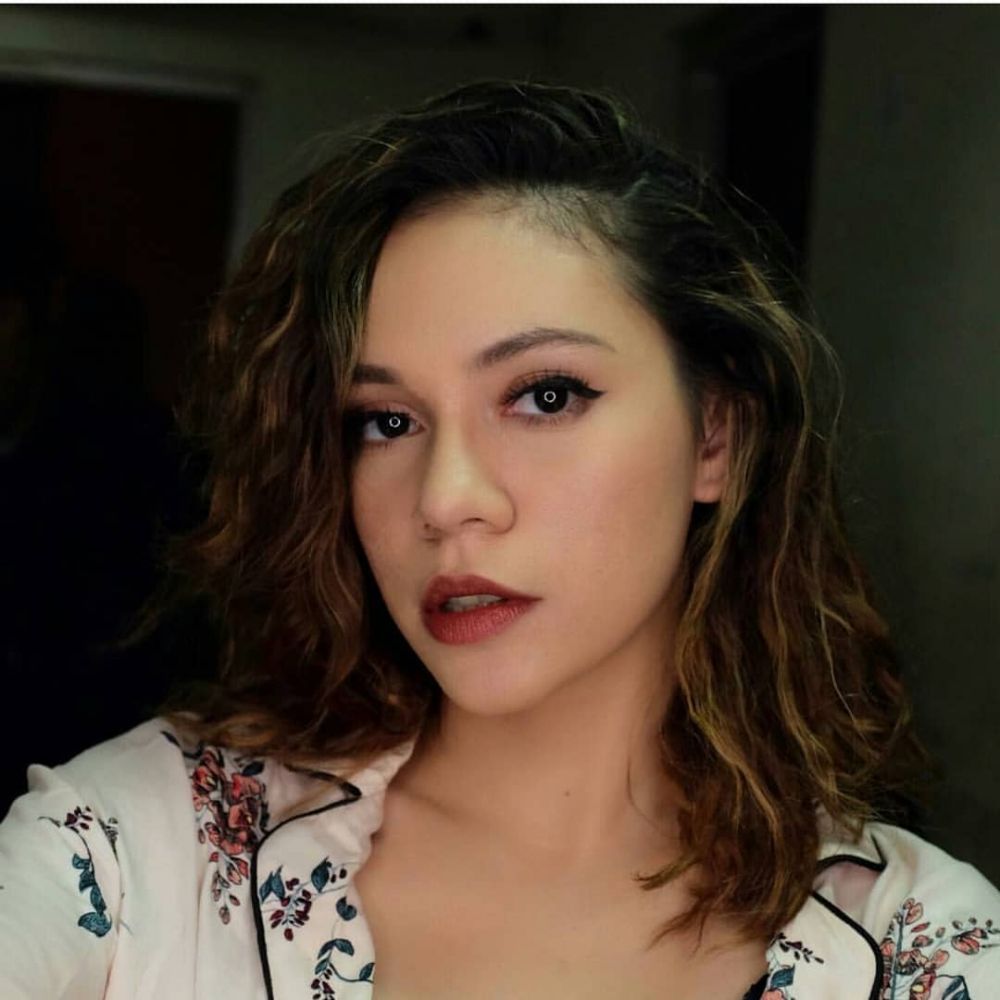 Ingat Alena di sinetron Monyet Cantik? Ini 8 potret terbarunya