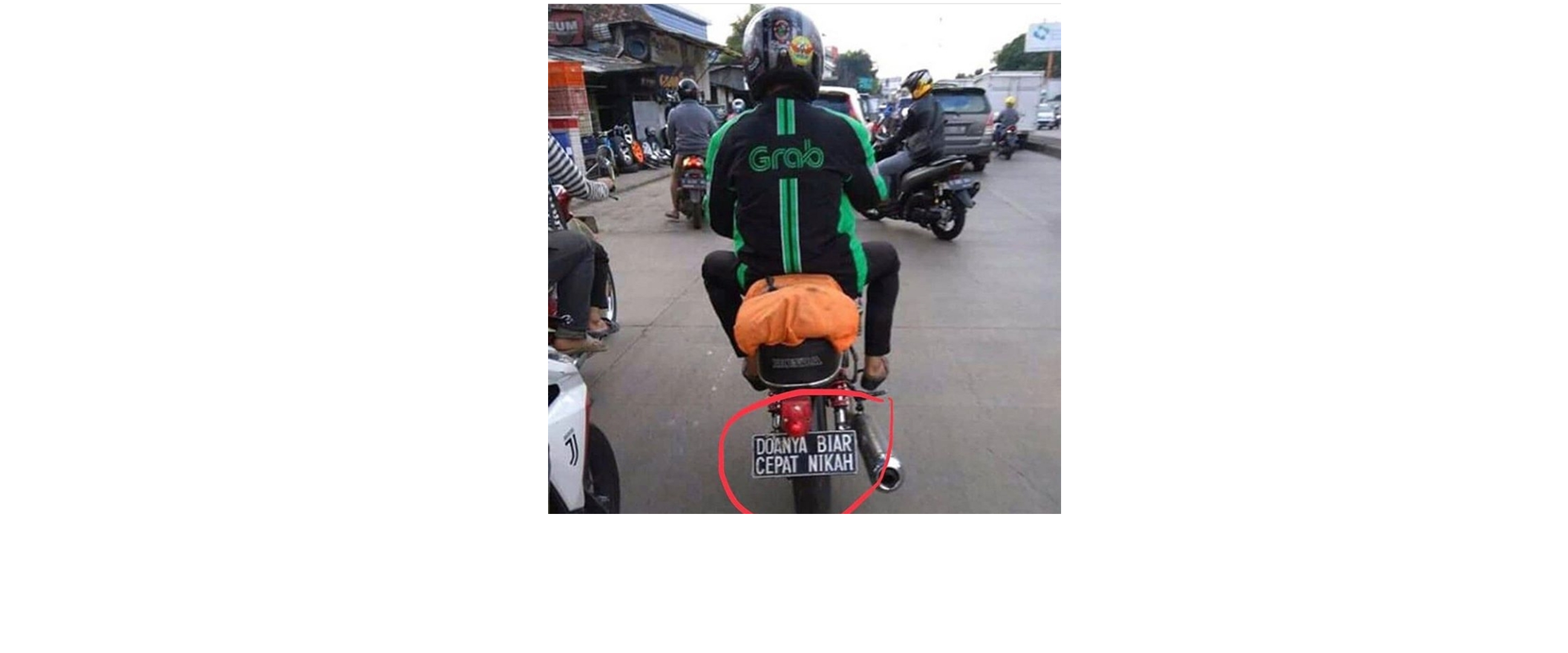 7 Pelat motor driver ojek online ini bikin gagal fokus