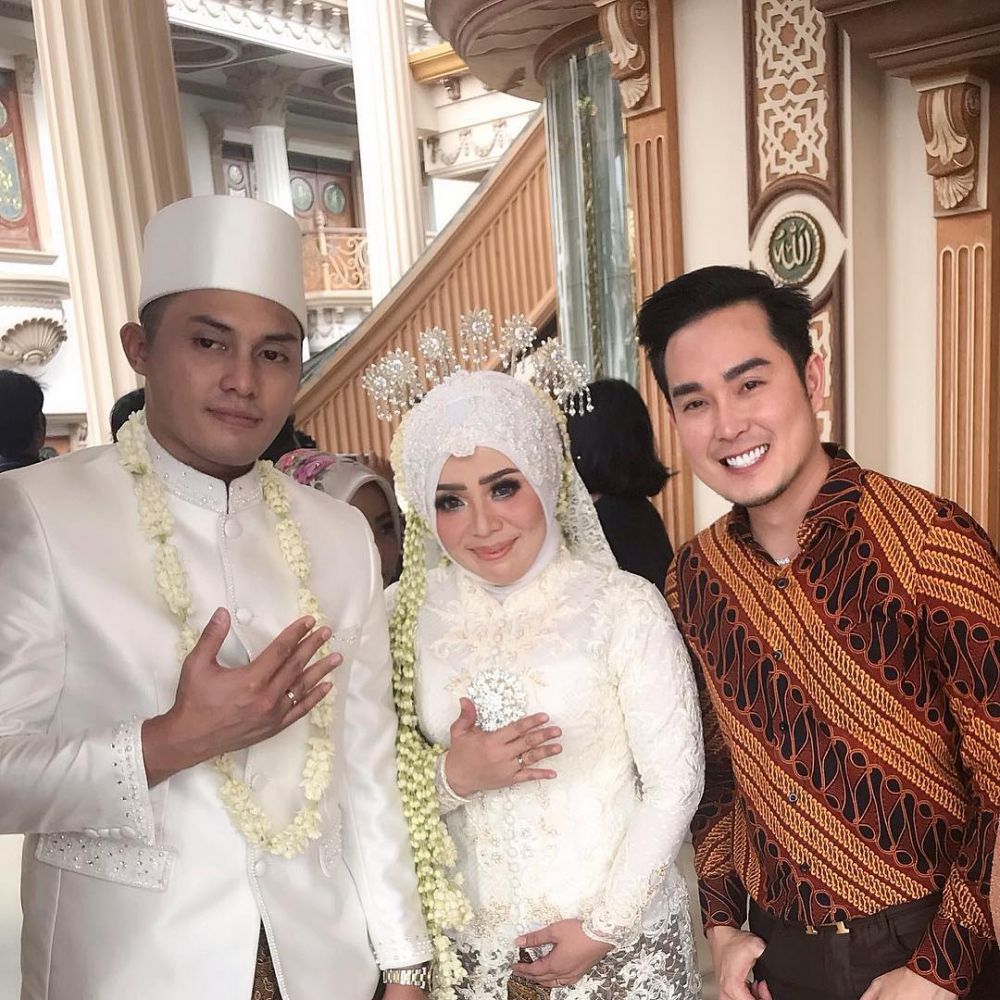 Usai bercerai, 6 seleb cantik menikah lagi pada 2019