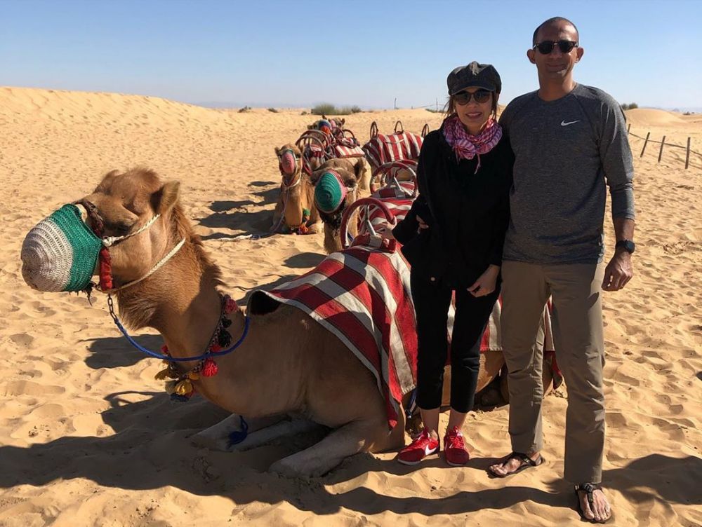 8 Momen liburan Najwa Shihab di Dubai, sneakersnya jadi sorotan