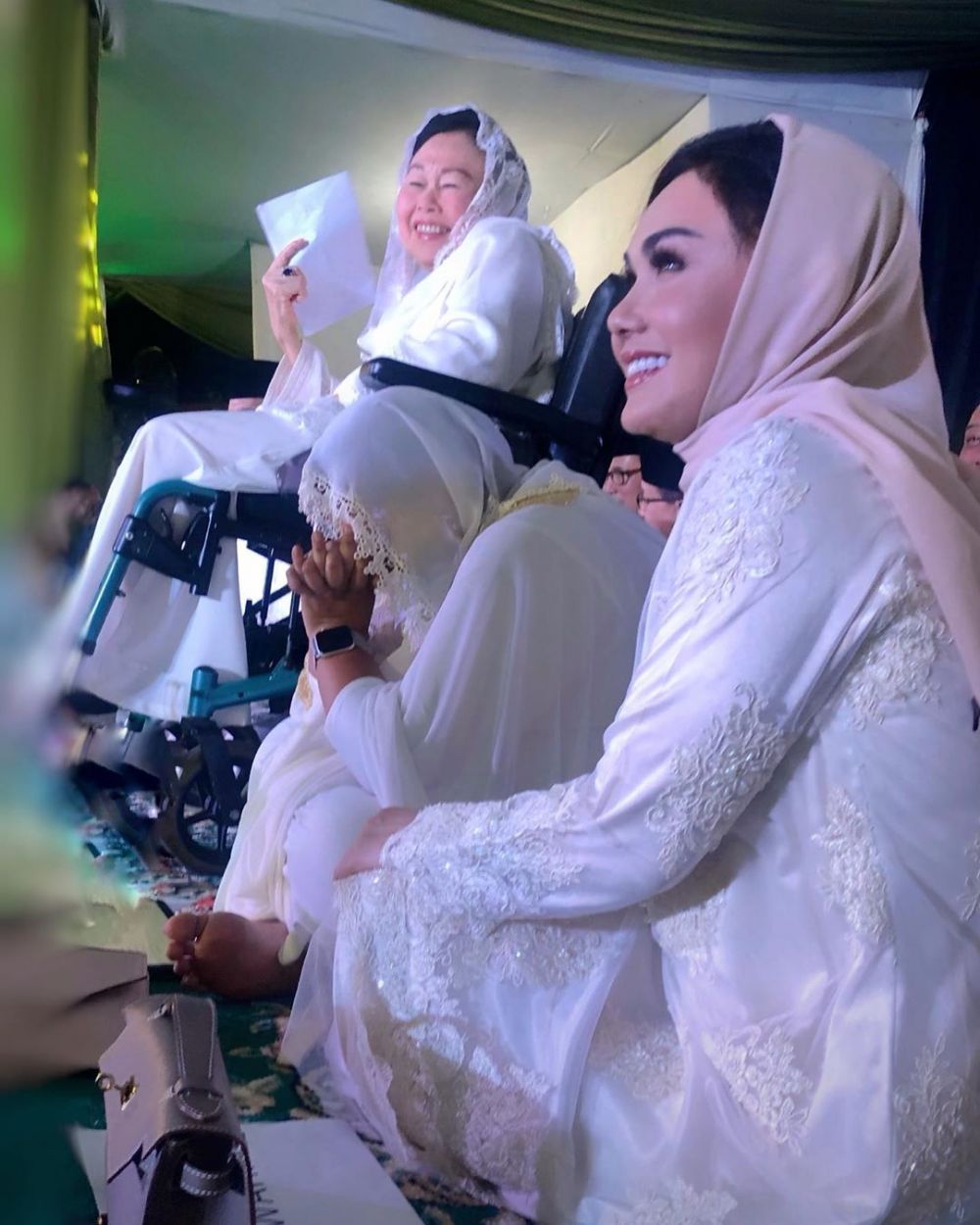 7 Momen Yuni Shara hadiri haul Gus Dur, gayanya curi perhatian