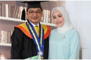 7 Momen wisuda Pasha Unggu, penuh kebahagiaan