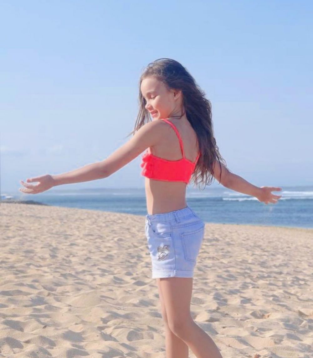 12 Gaya Chloe Lynch, putri Melaney Ricardo yang terjun dunia model