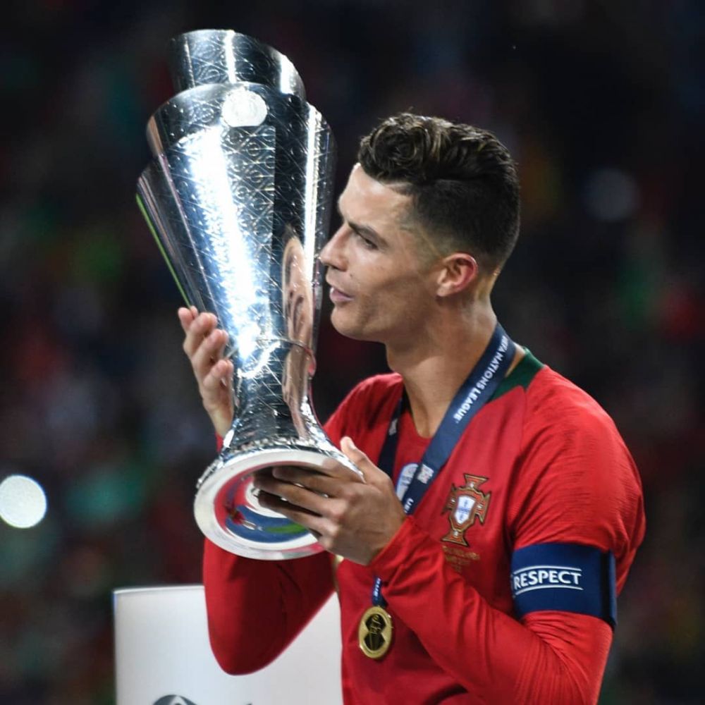 10 Gaya rambut Cristiano Ronaldo curi perhatian, terbaru ...