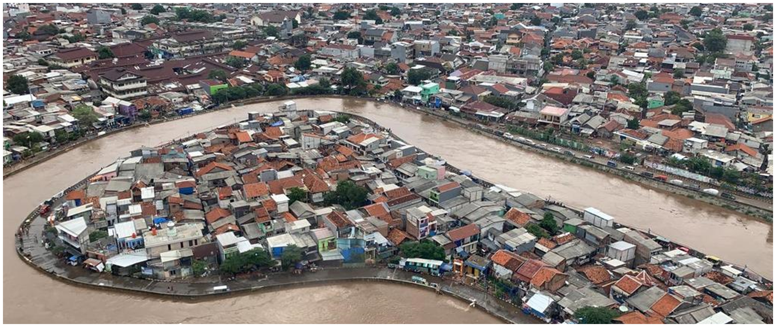 10 Potret udara penampakan banjir dari langit Jakarta