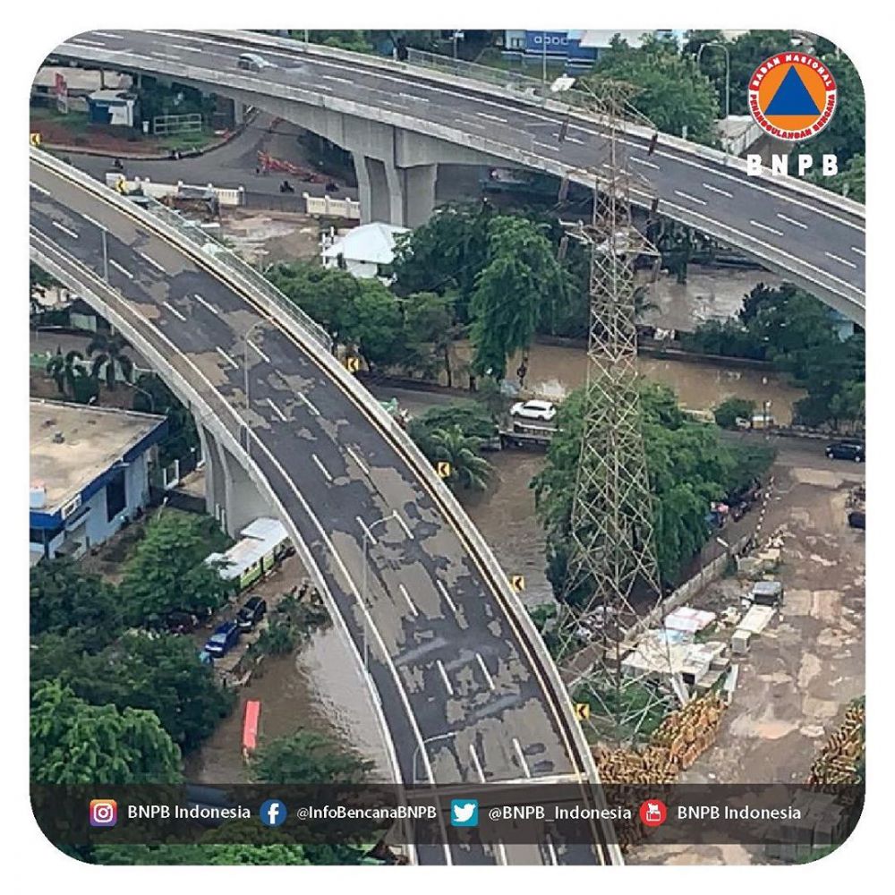 10 Potret udara penampakan banjir dari langit Jakarta