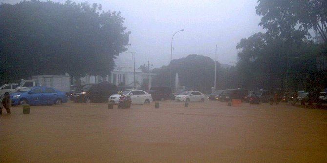 7 Musibah banjir Jakarta terbesar sepanjang 1918-2020