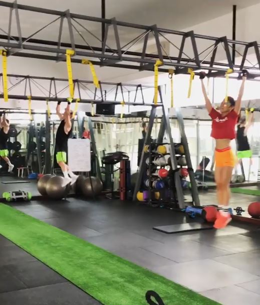 10 Momen Elisabeth Novia istri Kim Kurniawan olahraga, body goals
