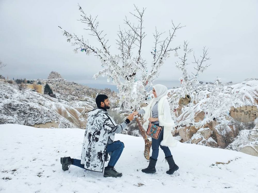 7 Momen seru Ammar Zoni dan Irish Bella main salju di Turki