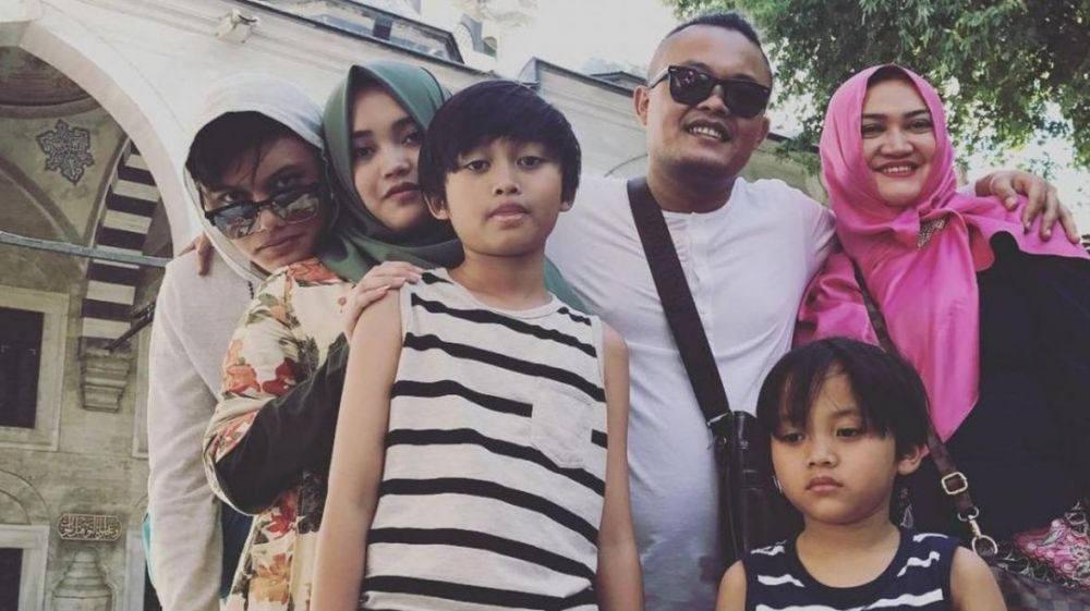 Sule siap menerima anak mendiang Lina jika Teddy mengizinkan