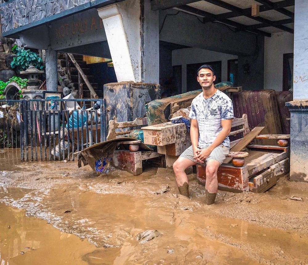 Sepekan banjir, ini 8 potret rumah Kevin Andrean terendam lumpur