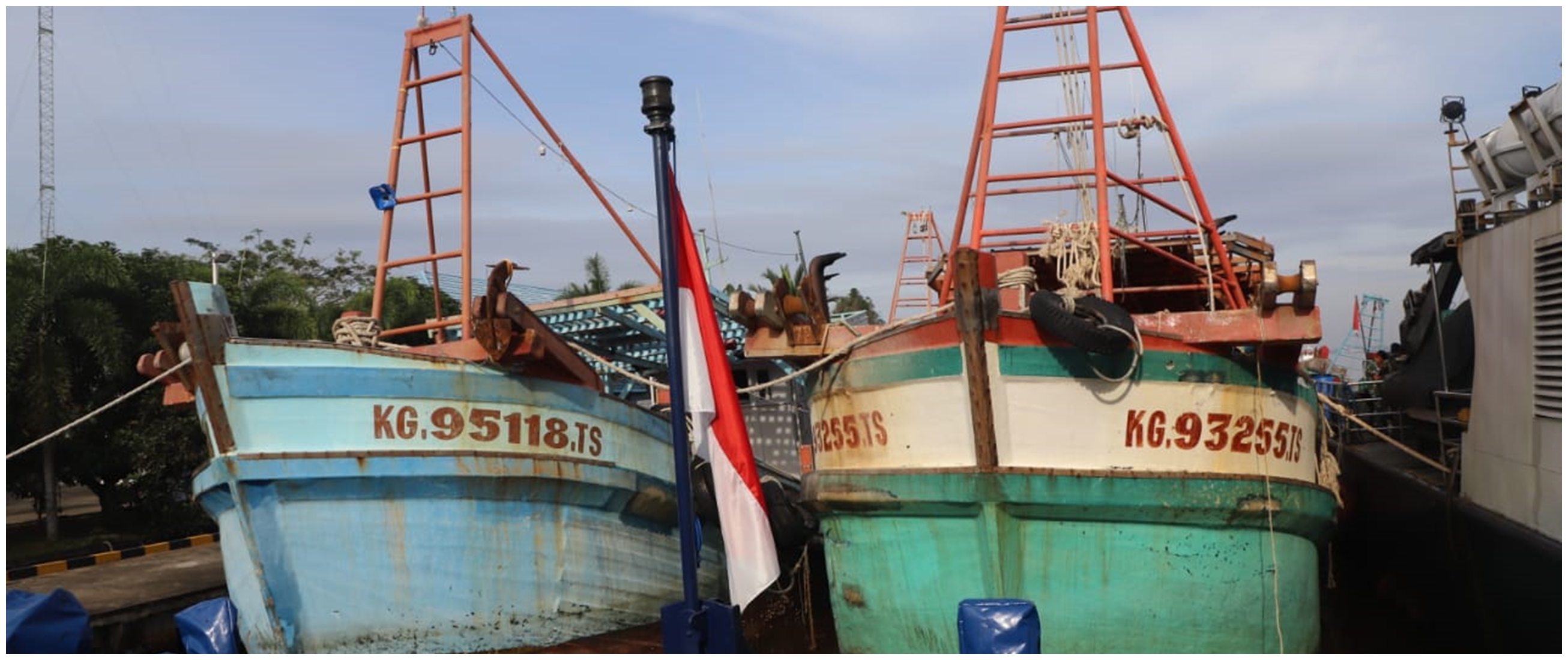 Detik-detik menegangkan penangkapan kapal pencuri ikan di Natuna