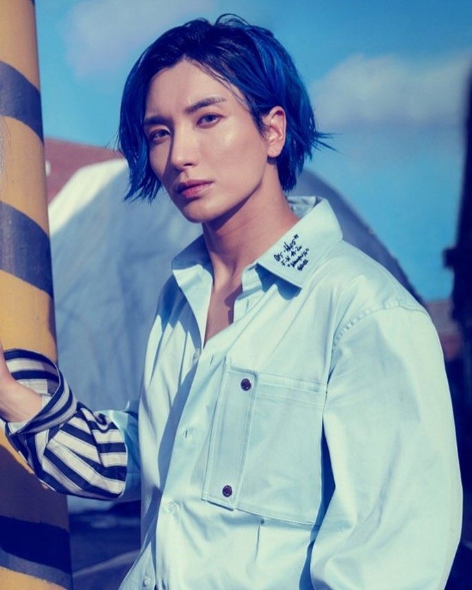 13 Potret idol K-Pop berambut biru, siapa favorit kamu?