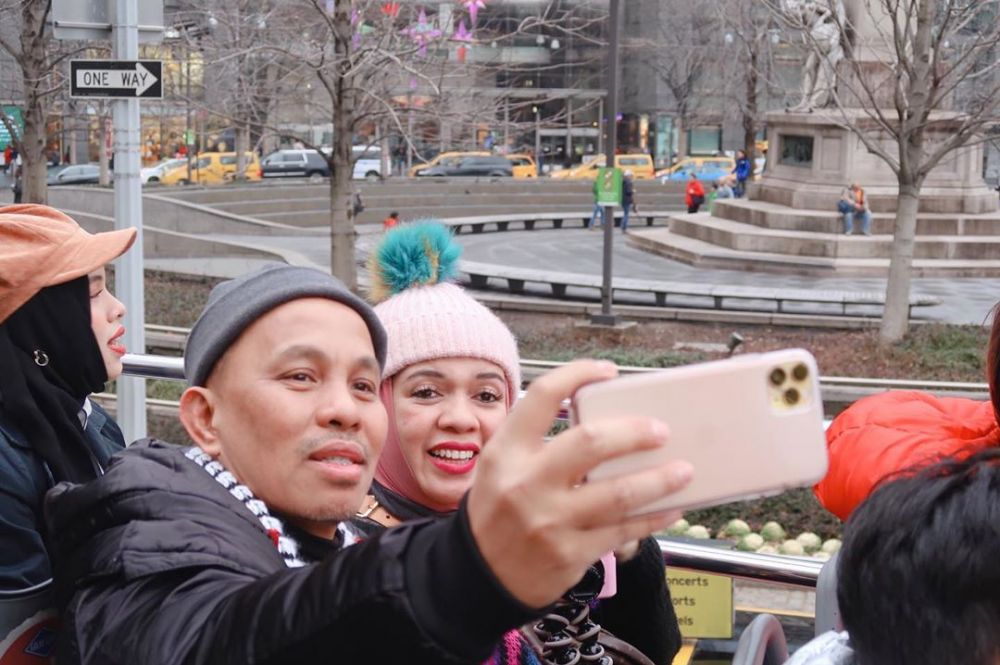 9 Potret keseruan Gen Halilintar liburan ke Amerika, kompak