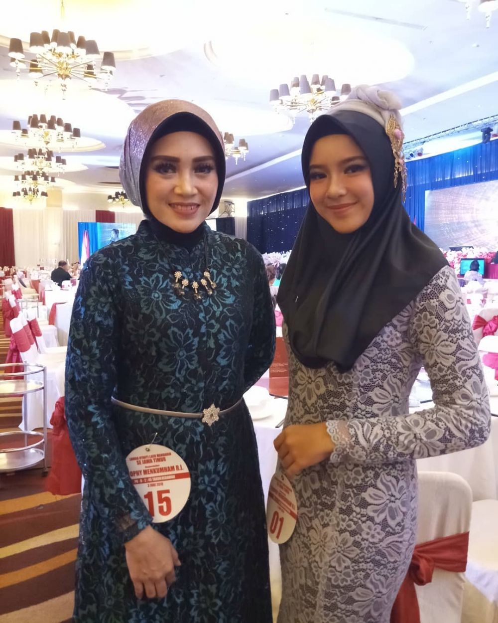 7 Pesona Tiara Idol berhijab, cantiknya bikin adem