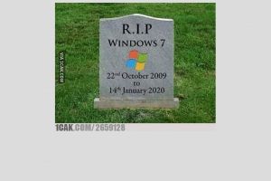 10 Meme lucu perpisahan Windows 7, bikin senyum tapi sedih