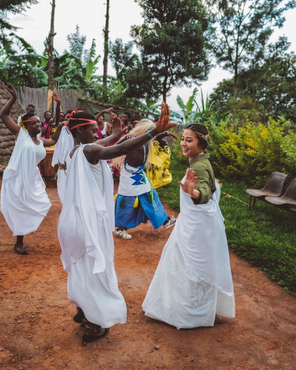 10 Momen liburan Nikita Willy di Rwanda, jadi 'Ratu' Nyungwe