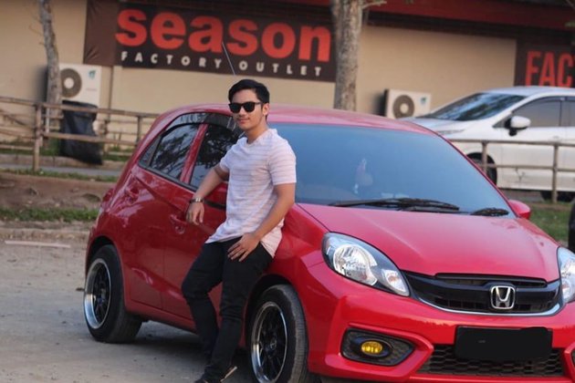 8 Potret Agi Syahrain, putra Ine Synthia yang jarang tersorot