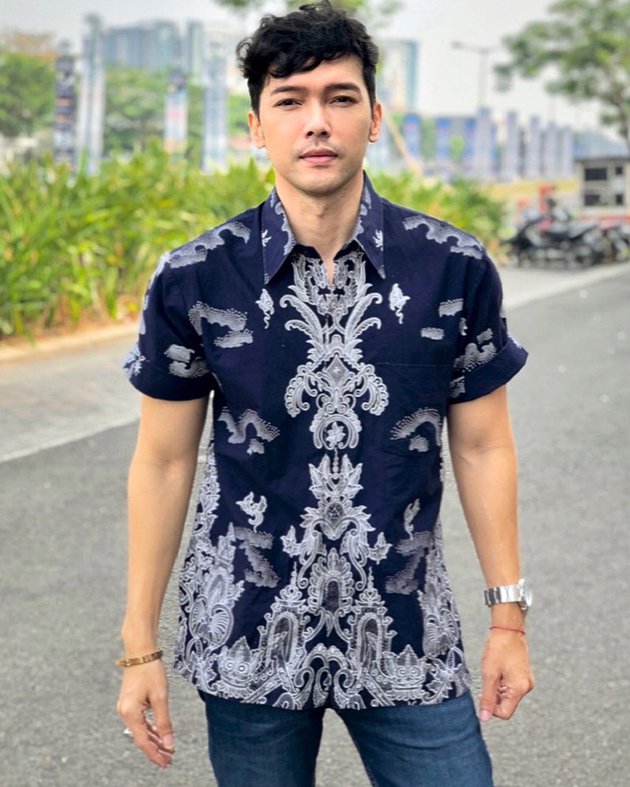 Lama tak muncul, 8 potret terbaru Adi AFI ini manglingi