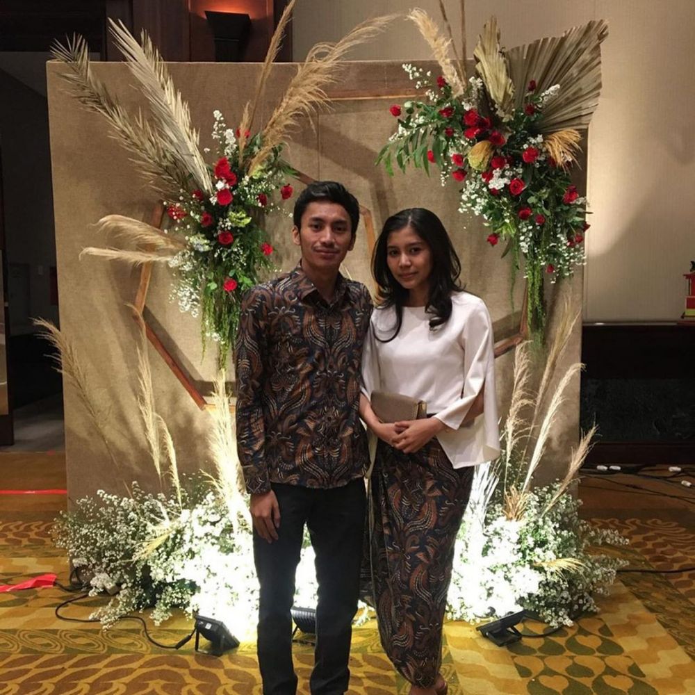 7 Potret mesra Irshadi Bagas, si Farel 'Heart Series' bareng pacar 