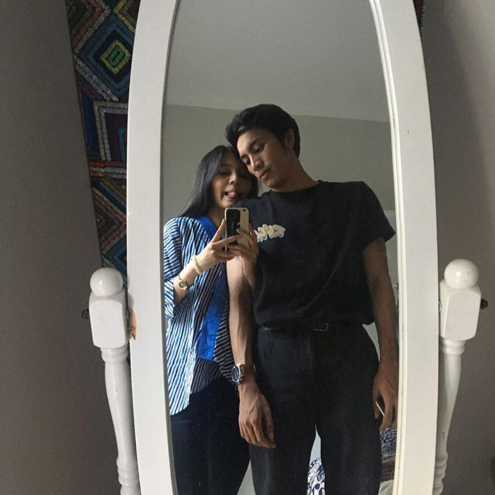 7 Potret mesra Irshadi Bagas, si Farel 'Heart Series' bareng pacar 