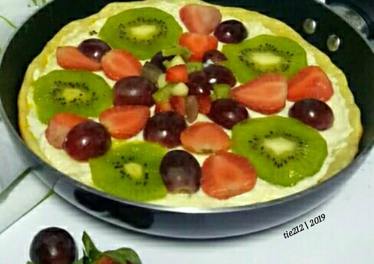 7 Resep pizza buah ala rumahan, segar dan gampang dibuat