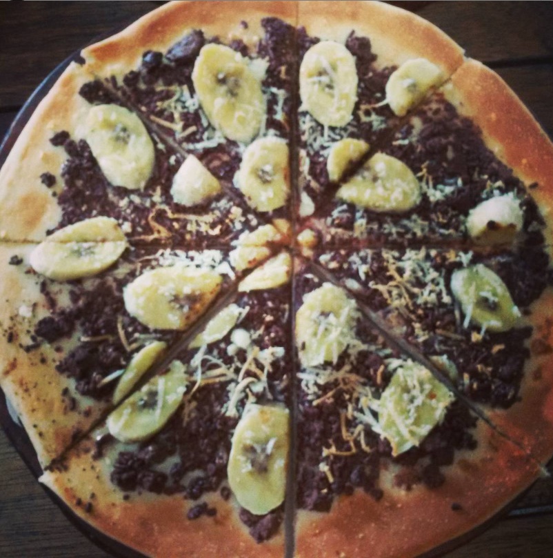 7 Resep pizza buah ala rumahan, segar dan gampang dibuat