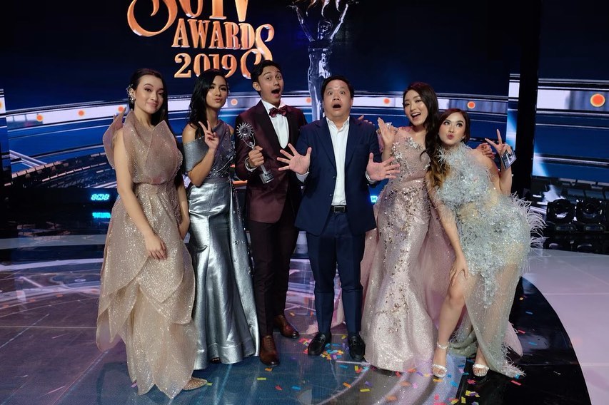 10 Momen pemain Cinta Karena Cinta di luar syuting, kompak abis