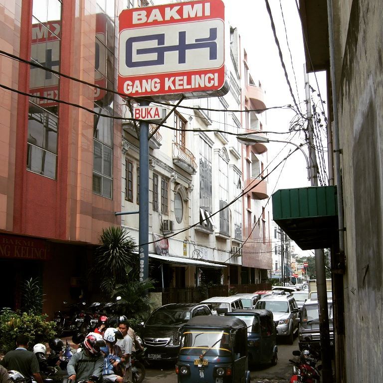 10 Tempat makan legendaris khas Jakarta
