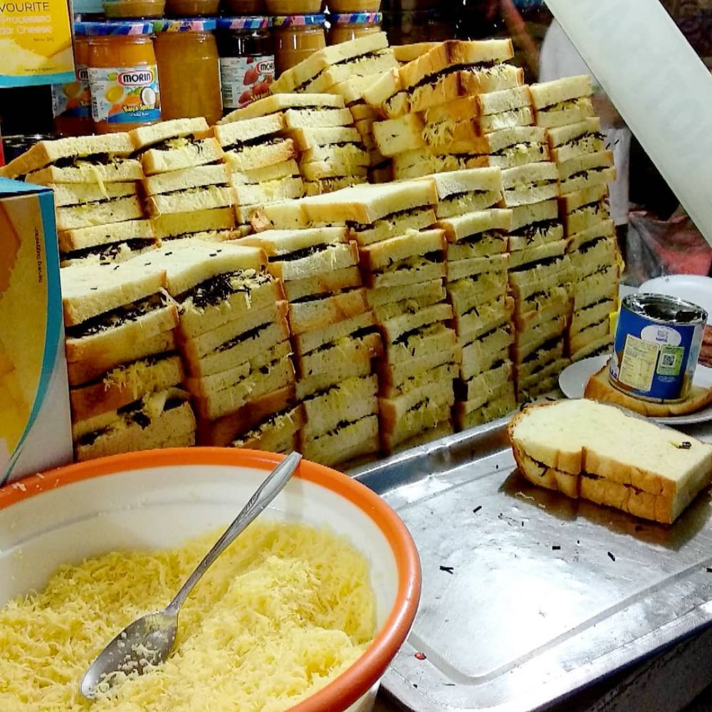 10 Tempat makan legendaris khas Jakarta