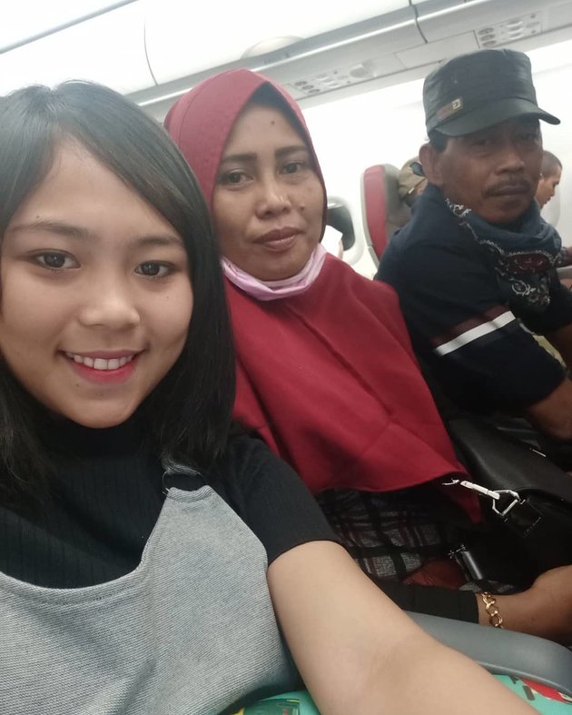 9 Potret Selfi LIDA bareng mendiang ayahnya, penuh kenangan