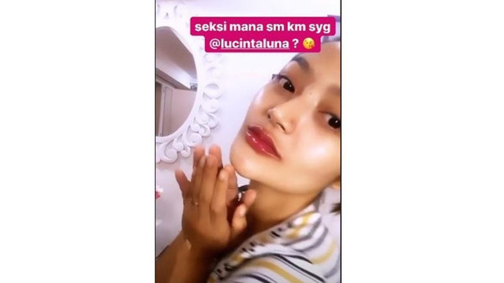 6 Potret terbaru Siti Badriah usai filler bibir, makin seksi
