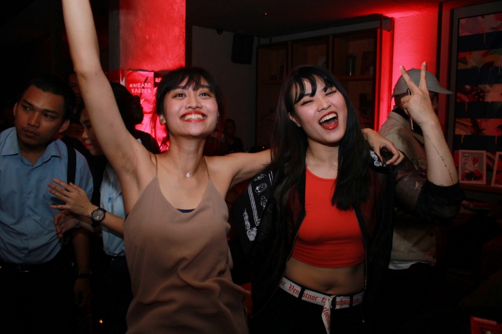 Angkat kultur karaoke, Supermusic apresiasi kontes adu singing