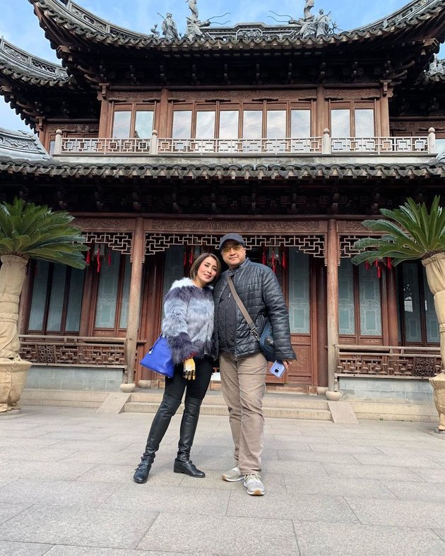 10 Pesona Sendy Ramania, istri Dede Yusuf yang juga sosialita