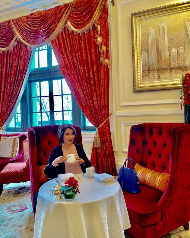 10 Pesona Sendy Ramania, istri Dede Yusuf yang juga sosialita
